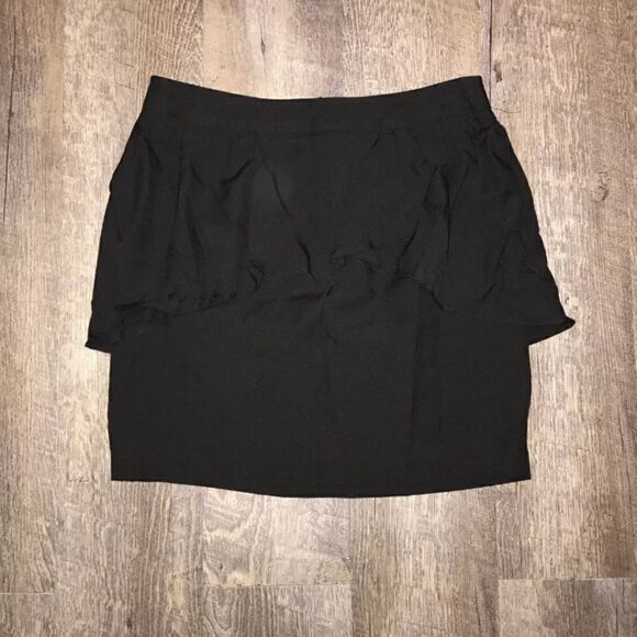 Very J. Skirt   - Picture 1 of 3